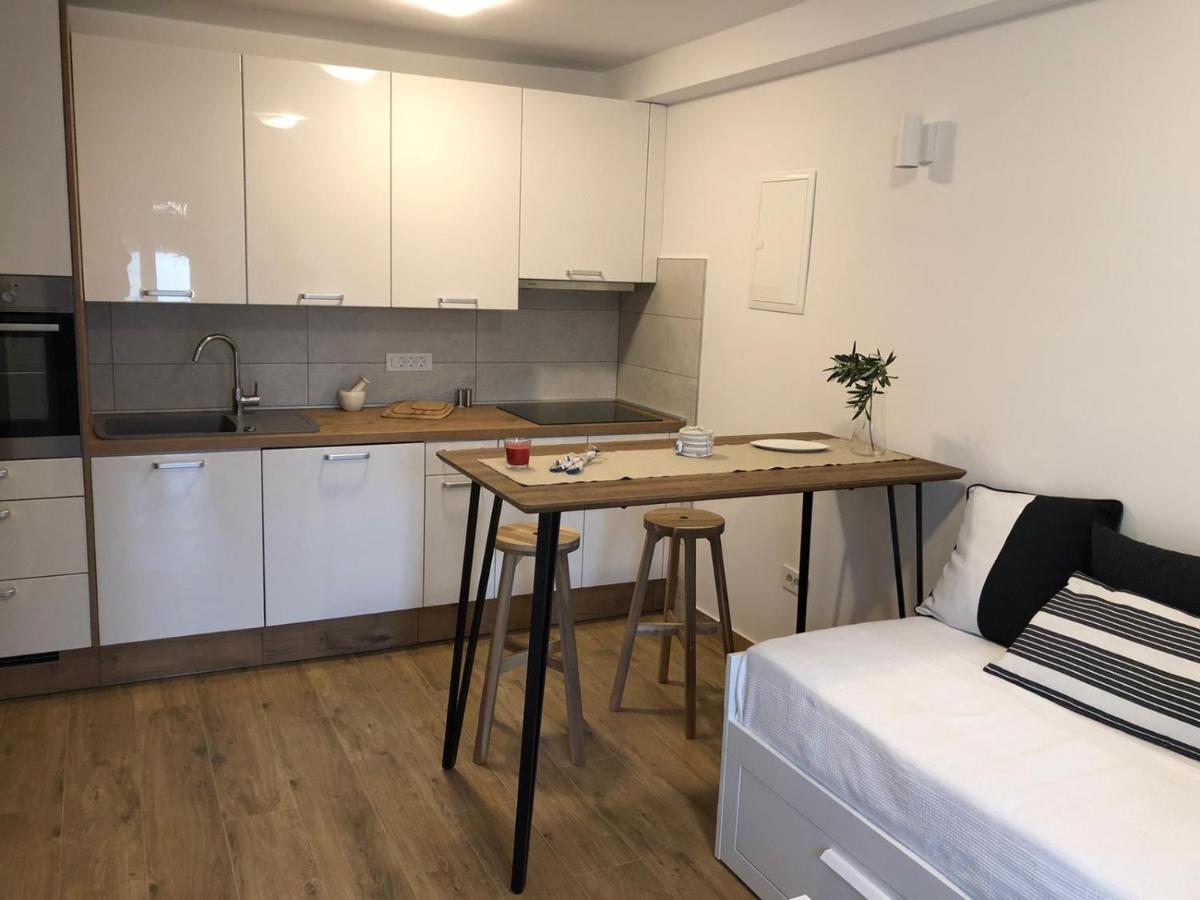 Apartmani Kali Bagian luar foto
