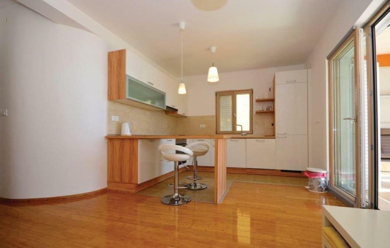 Apartmani Kali Bagian luar foto
