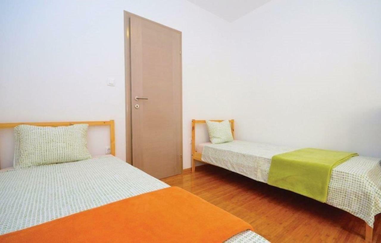 Apartmani Kali Bagian luar foto