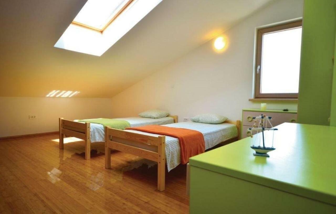 Apartmani Kali Bagian luar foto