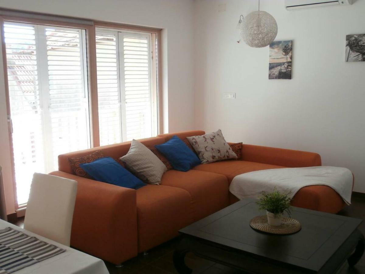 Apartmani Kali Bagian luar foto