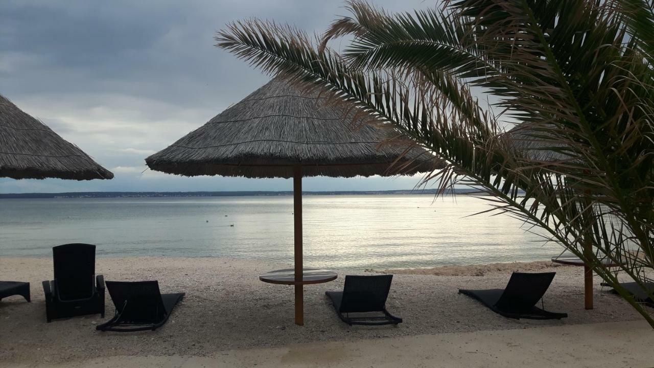Apartmani Kali Bagian luar foto