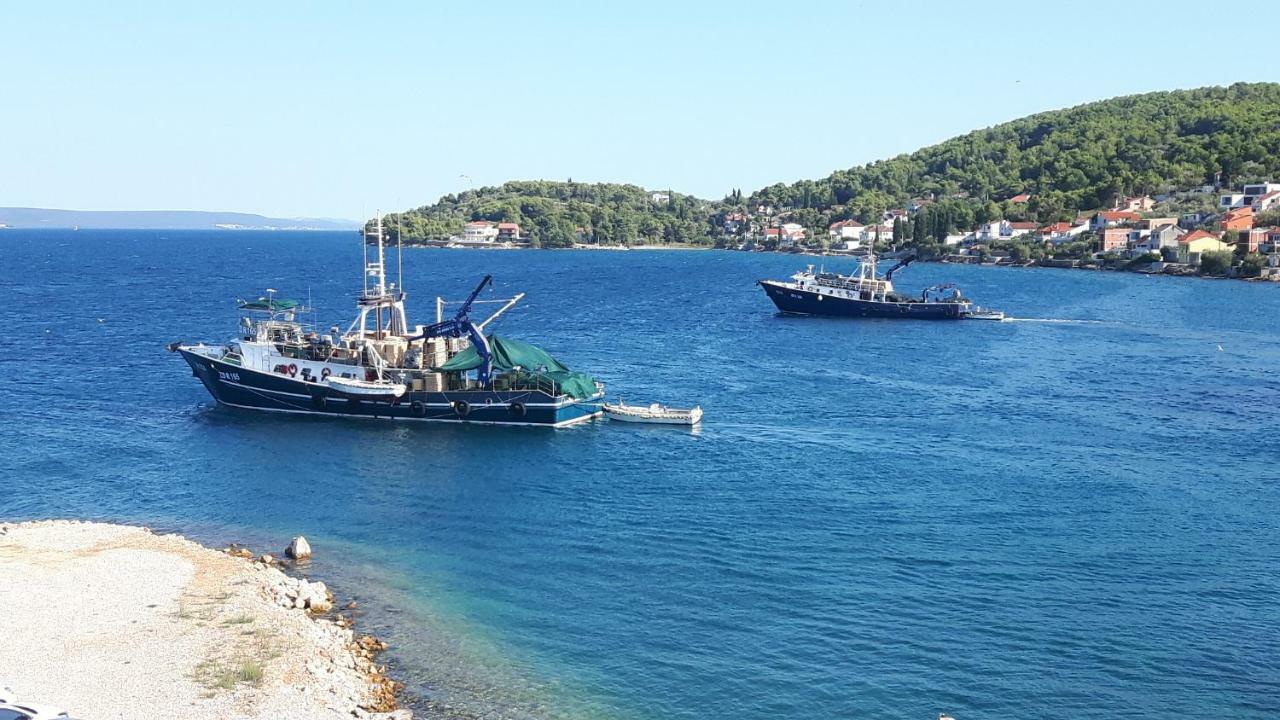Apartmani Kali Bagian luar foto